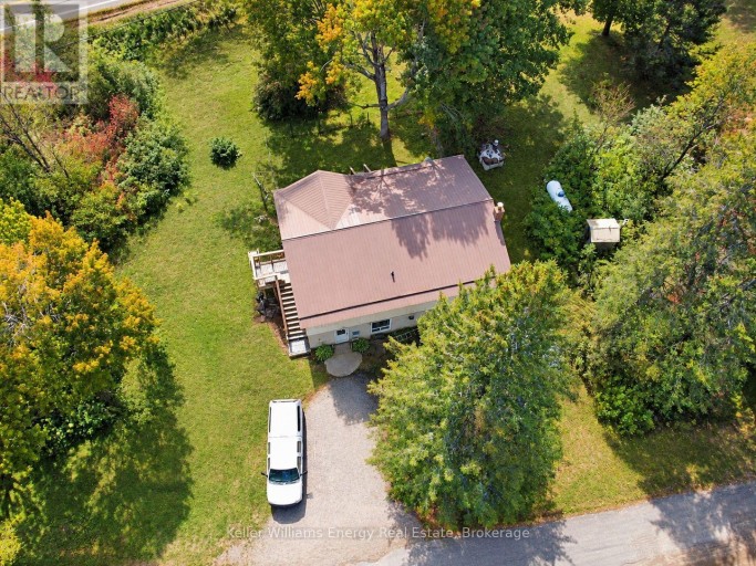 1250 DONROY ROAD, Highlands East (Glamorgan), Ontario, K0M1R0