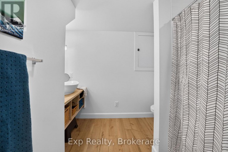 10 - 22625 LOYALIST PARKWAY, Quinte West (Murray Ward), Ontario, K8V5P7