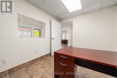 105 STATION STREET Belleville (Belleville Ward) Ontario photo 12