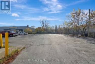 105 STATION STREET Belleville (Belleville Ward) Ontario photo 22