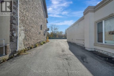 105 STATION STREET Belleville (Belleville Ward) Ontario photo 7