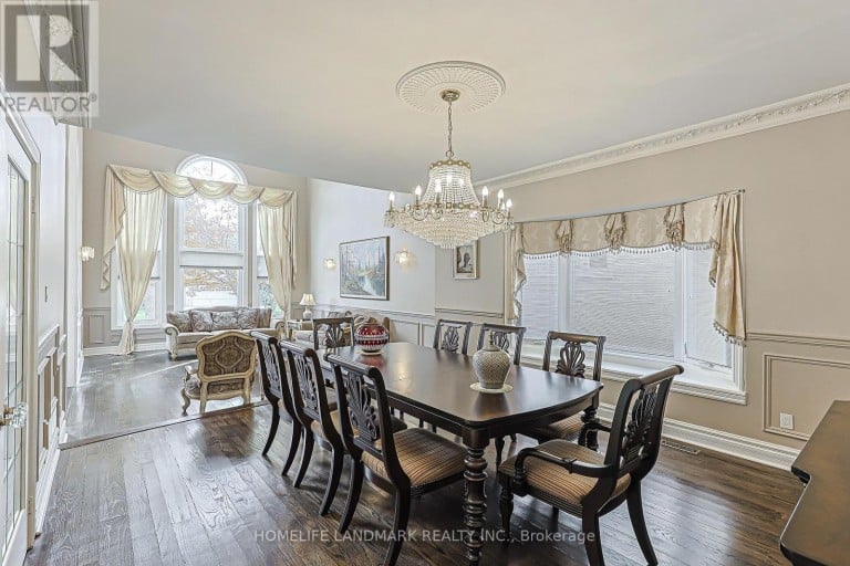 252 DUNVIEW AVENUE N, Toronto (Willowdale East), Ontario, M2N4J2
