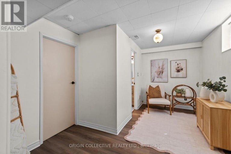 983 PARTHIA CRESCENT, Mississauga (Applewood), Ontario, L4Y2K9
