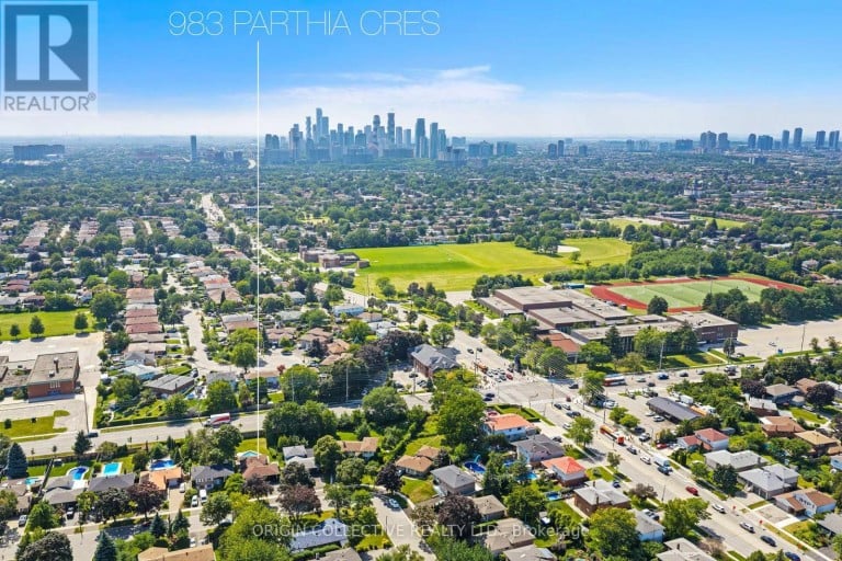 983 PARTHIA CRESCENT, Mississauga (Applewood), Ontario, L4Y2K9