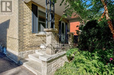 54 MCNAB STREET S Stratford Ontario photo 1