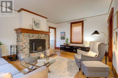 54 MCNAB STREET S Stratford Ontario photo 7