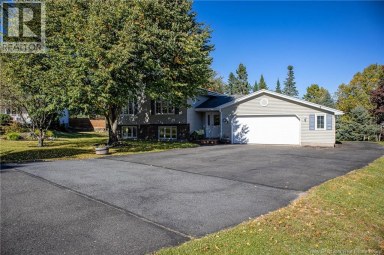 10 Timberline Crescent Quispamsis New Brunswick photo 1