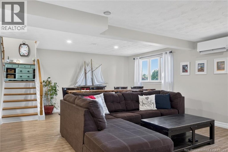 10 Timberline Crescent, Quispamsis, New Brunswick, E2E5B4