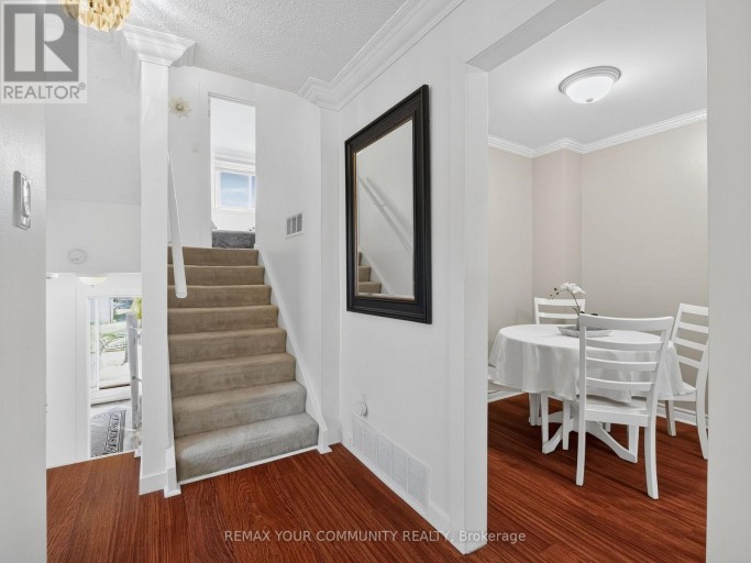 37 COXWORTH CRESCENT, Toronto (Malvern), Ontario, M1B1E2