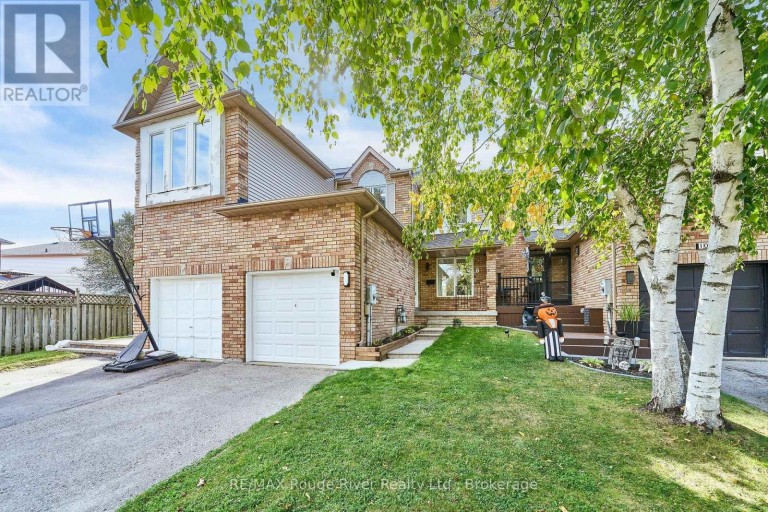 8 LANDERVILLE LANE, Clarington (Bowmanville), Ontario, L1C4W8