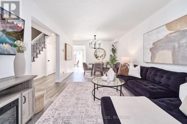 8 LANDERVILLE LANE Clarington (Bowmanville) Ontario photo 11