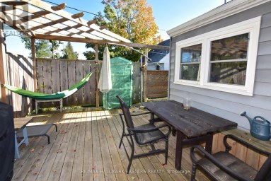 726 FAIRBAIRN STREET Peterborough (Northcrest Ward 5) Ontario photo 18