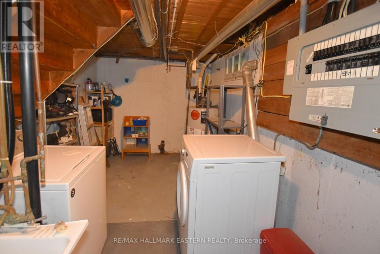726 FAIRBAIRN STREET, Peterborough (Northcrest Ward 5), Ontario, K9H6B6
