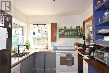 726 FAIRBAIRN STREET Peterborough (Northcrest Ward 5) Ontario photo 6