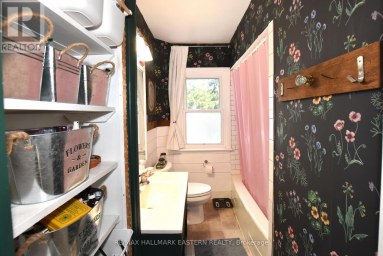 726 FAIRBAIRN STREET Peterborough (Northcrest Ward 5) Ontario photo 8