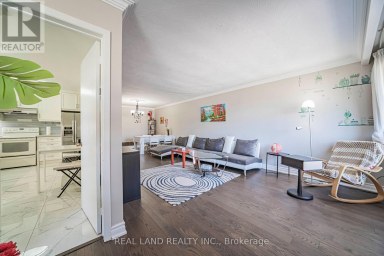 37 PAWNEE AVENUE Toronto (Pleasant View) Ontario photo 10