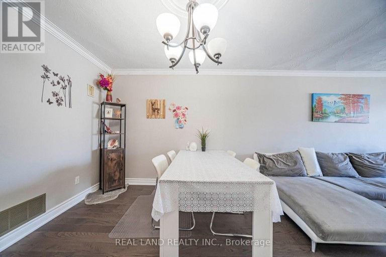 37 PAWNEE AVENUE, Toronto (Pleasant View), Ontario, M2H3C6