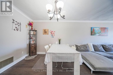 37 PAWNEE AVENUE Toronto (Pleasant View) Ontario photo 11
