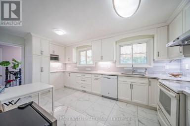 37 PAWNEE AVENUE Toronto (Pleasant View) Ontario photo 13
