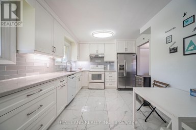 37 PAWNEE AVENUE Toronto (Pleasant View) Ontario photo 14