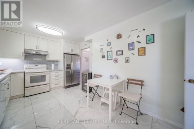37 PAWNEE AVENUE Toronto (Pleasant View) Ontario photo 15