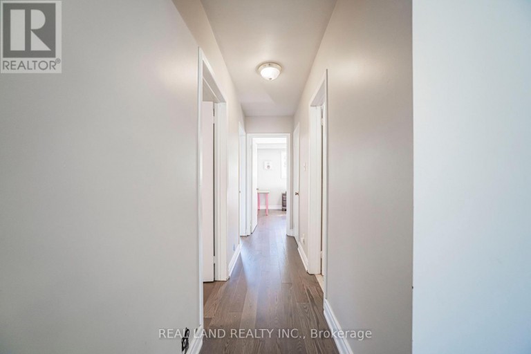 37 PAWNEE AVENUE, Toronto (Pleasant View), Ontario, M2H3C6