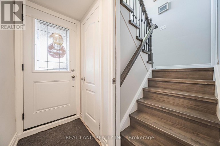 37 PAWNEE AVENUE, Toronto (Pleasant View), Ontario, M2H3C6