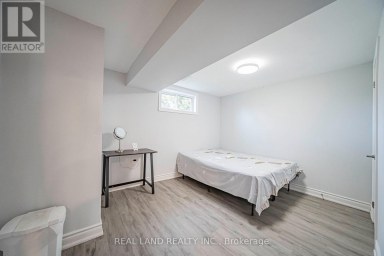 37 PAWNEE AVENUE Toronto (Pleasant View) Ontario photo 30