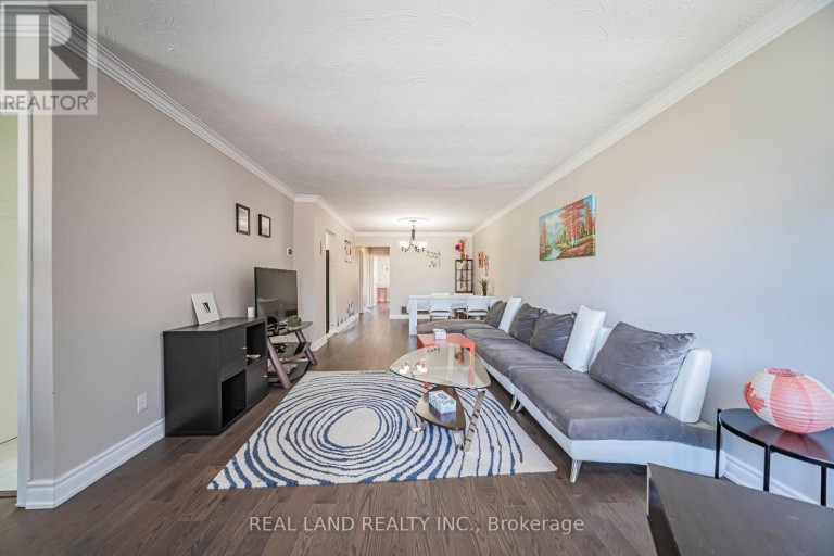 37 PAWNEE AVENUE, Toronto (Pleasant View), Ontario, M2H3C6