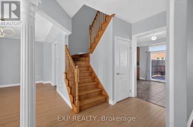209 WOODSPRING AVENUE Newmarket (Woodland Hill) Ontario photo 24