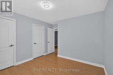 209 WOODSPRING AVENUE Newmarket (Woodland Hill) Ontario photo 34