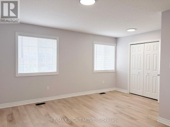 40 MICHELLE DRIVE Orillia Ontario photo 13
