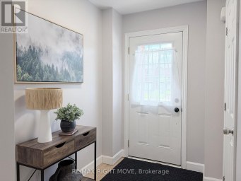 40 MICHELLE DRIVE Orillia Ontario photo 3