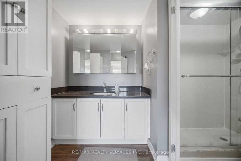 404 - 330 MILL STREET S, Brampton (Brampton South), Ontario, L6Y3V3