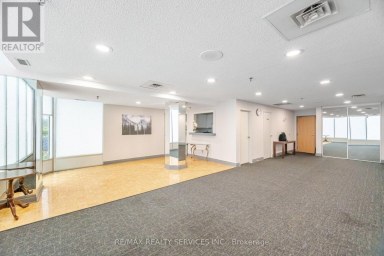 404 - 330 MILL STREET S Brampton (Brampton South) Ontario photo 31