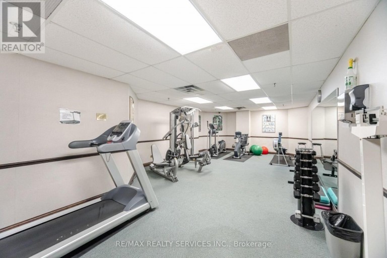 404 - 330 MILL STREET S, Brampton (Brampton South), Ontario, L6Y3V3