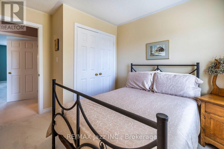 15 - 2800 COURTICE ROAD, Clarington (Courtice), Ontario, L1E2M6