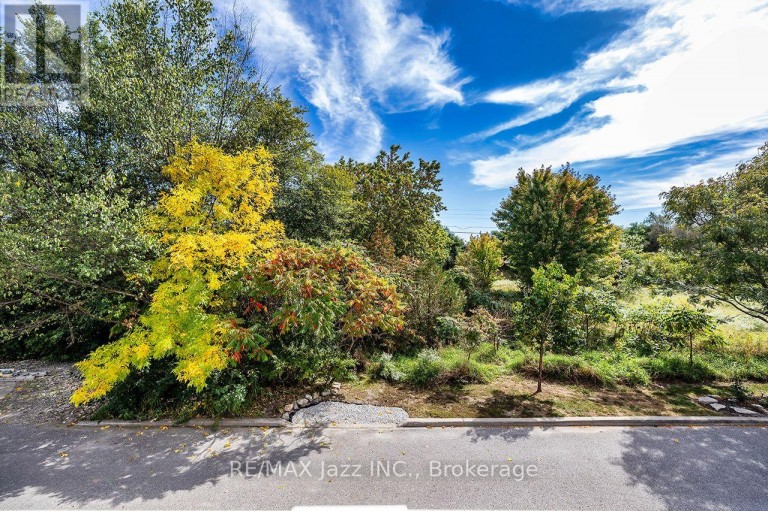15 - 2800 COURTICE ROAD, Clarington (Courtice), Ontario, L1E2M6