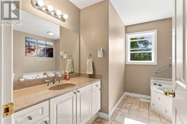 62 CEDARTREE LANE Kawartha Lakes (Bobcaygeon) Ontario photo 15