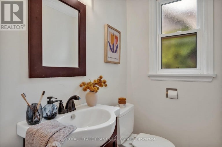 470 ALBERTUS AVENUE, Peterborough (Town Ward 3), Ontario, K9J6A2