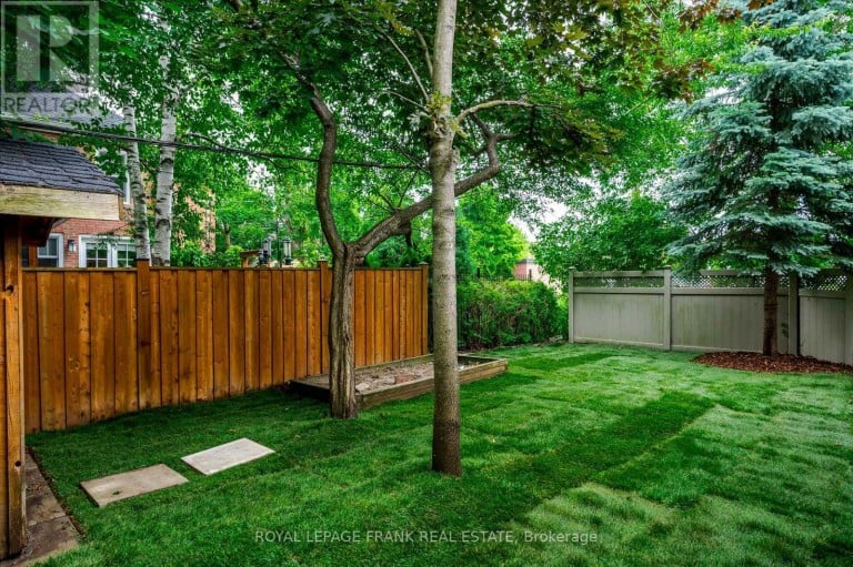 470 ALBERTUS AVENUE, Peterborough (Town Ward 3), Ontario, K9J6A2