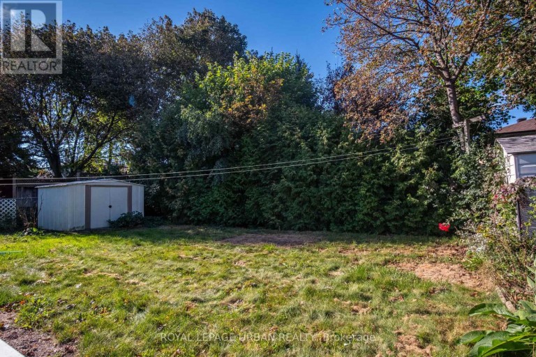 67 CAMPBELL DRIVE, Brampton (Northwood Park), Ontario, L6X2H8