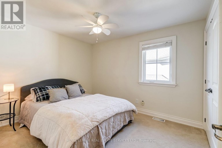 2305 BELYEA STREET, Oakville (BR Bronte), Ontario, L6L1N7