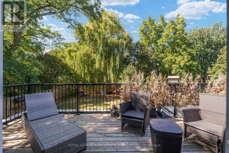 2305 BELYEA STREET, Oakville (BR Bronte), Ontario, L6L1N7