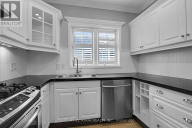 379 GROSVENOR STREET London East (East B) Ontario photo 9