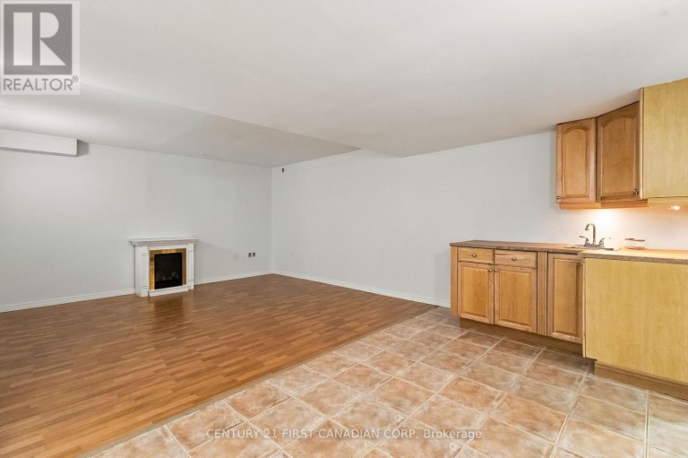 23 - 20 KERNOHAN PARKWAY, London South (South D), Ontario, N6J4Y3