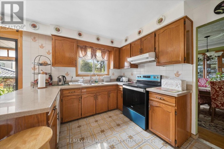 16 ASCOLDA BOULEVARD, Toronto (Eglinton East), Ontario, M1J2N7