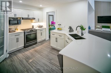 68 LAURA LANE Strathroy-Caradoc (NE) Ontario photo 12