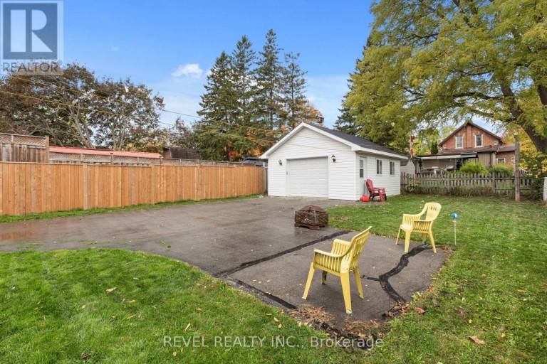 20 DIVISION STREET, Kawartha Lakes (Lindsay), Ontario, K9V4S1