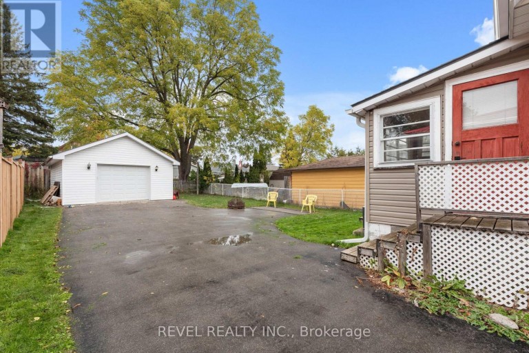 20 DIVISION STREET, Kawartha Lakes (Lindsay), Ontario, K9V4S1